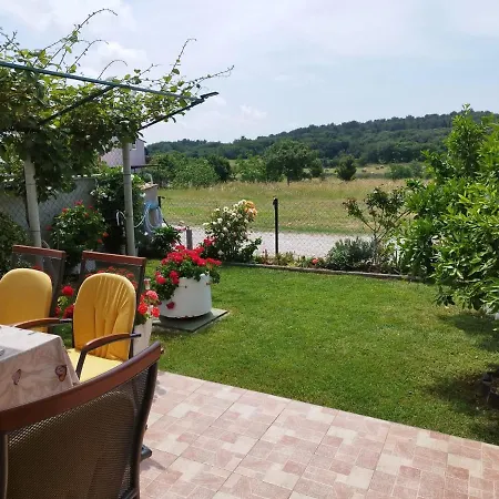 Marijan Apartment *